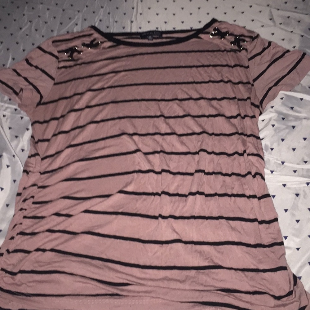 Light pink Maternity shirt🤰